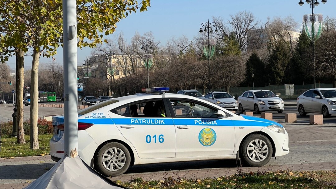 Свингерлердің жеке кездесулері туралы бейне