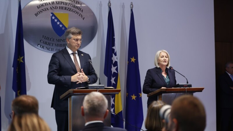 Hrvatska neće koristiti otvorena pitanja da uspori put BiH prema EU, poručio Plenković