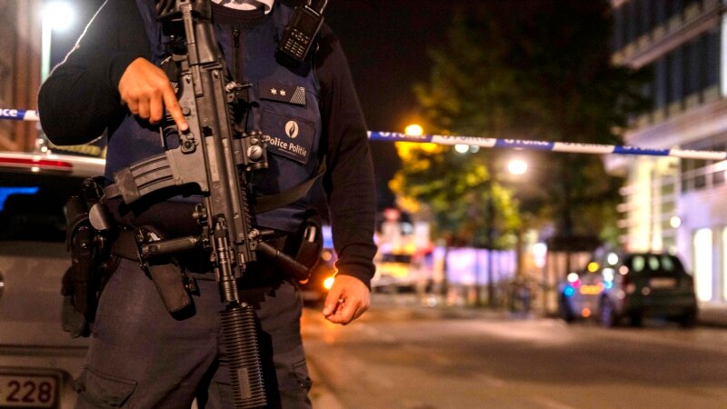 Belgiýa polisiýasy 2 şwesiýalyny öldürmekde güman edilýän adamy öldürdi