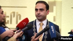 Yerevan Mayor Tigran Avinian (file photo)