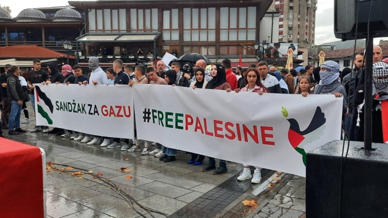 Treći protest podrške Palestincima u Novom Pazaru