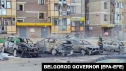 Автомобили, пострадавшие в результате обстрела Белгорода, 02 сентября 2024 года