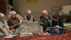 Kyrgyz Women Craft Woolen Wonders Using Centuries-Old Tradition