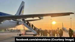 Începând cu luna februarie, Air Moldova a anulat mai multe zboruri, iar recent compania a anunțat că toate zborurile au fost suspendate