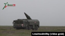 Беларускія ракетчыкі адпрацоўваюць прымяненьне тактычнай ядзернай зброі на расейскім палігоне. 25 красавіка 2023.  Ілюстрацыйнае фота