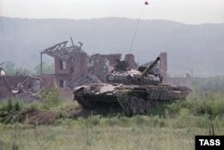 Штурм села Бамут в Чечне, май 1996 г.