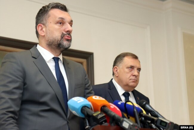 Elmedin Konaković, ministar inostranih poslova BiH, prilikom susreta sa Miloradom Dodikom, predsjednikom RS, u Banjaluci 5. maja 2023.