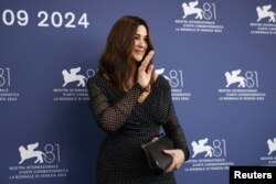 Monica Bellucci na premijeri filma "Beetlejuice Beetlejuice" koji otvara 81. Filmski festival u Veneciji, 28. avgust 2024.