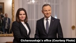 Сьвятлана Ціханоўская і прэзыдэнт Польшча Анджэй Дуда, студзень 2024, ілюстрацыйнае фота