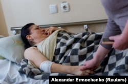 Жительница Донецка Людмила Антоненко, пострадавшая из-за обстрела рынка