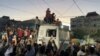 Palestinci slave nakon što je Hamas prihvatio prijedlog o prekidu vatre iz Egipta i Katara, u Rafi, u južnom Pojasu Gaze, 6. maja 2024. 
