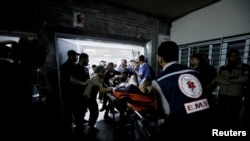 Самая большая и вторая по величине больницы Газы, Аль-Шифа и Аль-Кудс, заявили, что приостанавливают работу (фото иллюстративное)