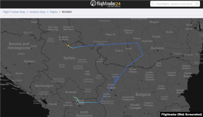 Rruga që përshkroi avioni ushtarak amerikan nga Beogradi në Prishtinë më 22 gusht.