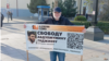 Магомед Магомедов проводит пикет в поддержку Абдулмумина Гаджиева, 4 декабря 2023 года