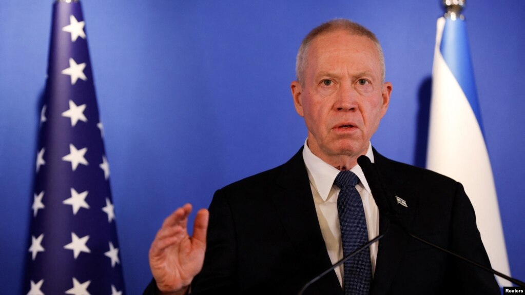 یوآو گالانت به حکومت سوریه هشدار داد که ارتش اسرائیل به هرگونه حمله‌ای که از قلمرو آن کشور انجام شود با قدرت پاسخ خواهد داد