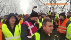 Українських водіїв блокує польська поліція 