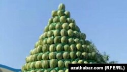 Garpyz piramidalary. Awaza. Awgust, 2025 ý.