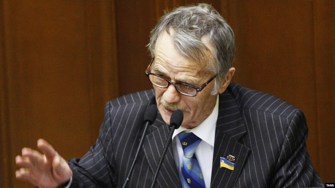 Crimean Tatar leader Mustafa Dzhemilev addresses fellow members of the Ukrainian parliament in Kyiv last month.