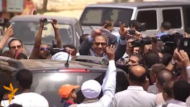 Egyptians Vote In First Post-Mubarak Presidential Election