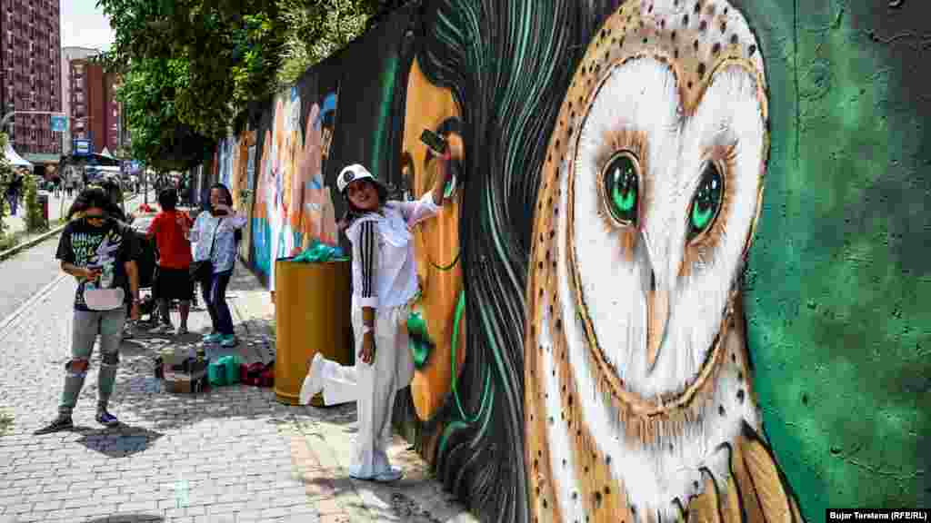 &quot;Meeting of Styles&quot; synon që përmes grafiteve të ringjallë muret dhe hapësirat publike.&nbsp;