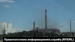 ТЕЦ "Брикел". Снимката е от 19 юли, когато бившият премиер Кирил Петков и бившият министър на околната среда Борислав Сандов направиха проверка в централата
