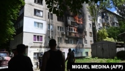 Обстріл спричинив пожежу у п’ятиповерховому житловому будинку