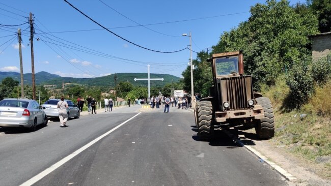 Hiqen barrikadat për ta shtyrë reciprocitetin
