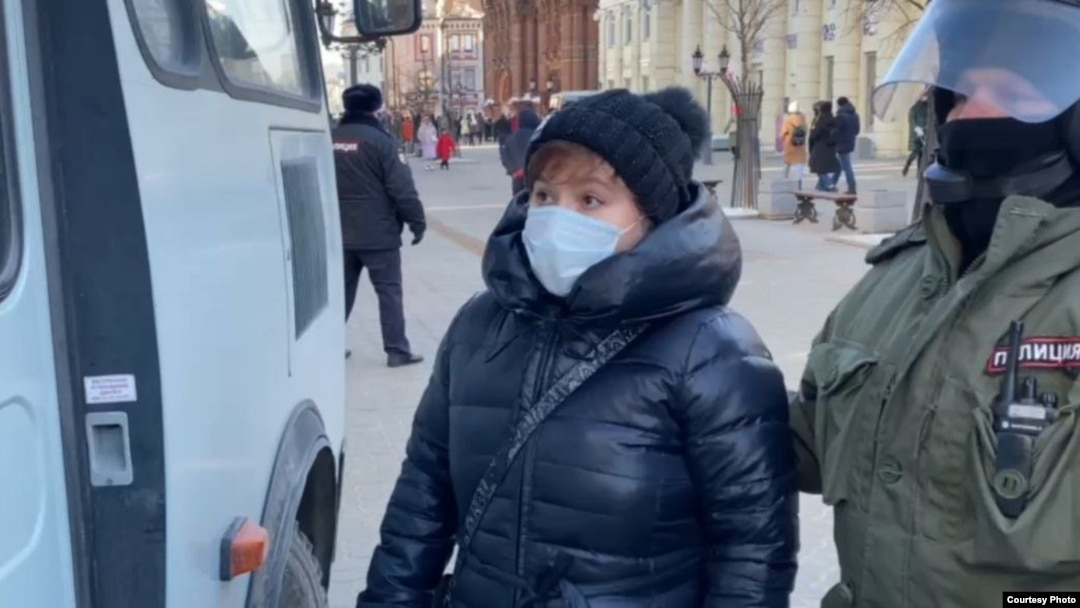 Anti-war activist Zulfia Sitdikova was convicted of rehabilitating Nazism and discrediting Russia's military.