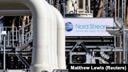 Трубы на участках берегового примыкания газопровода «Северный поток-1» в Любмине, Германия, 8 марта 2022 года