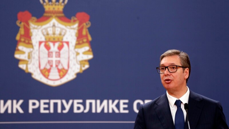 Vučić izjavio da će Srbija nastaviti da prodaje oružje drugim zemljama