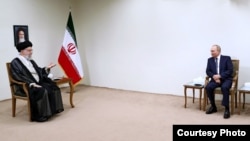 Իրանի գերագույն հոգևոր առաջնորդ այաթոլա Ալի Խամենեիի և Ռուսաստանի նախագահ Վլադիմիր Պուտինի հանդիպումը Թեհրանում, 19-ը հուլիսի, 2022թ.
