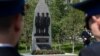 Памятник чекистам в Магадане