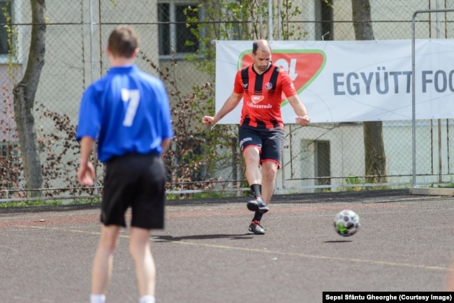 Ekipi i futbollit Sepsi OSK mbështetet nga Qeveria dhe kompanitë hungareze.