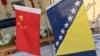 Zastave Kine i Bosne i Hercegovine u Sarajevu, 19. novembar 2019.