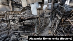 Пораженията след експлозията в затвора в Еленовка.