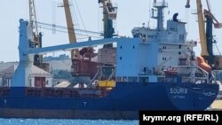 Сирийское судно «SOURIA» в порту Феодосии, август 2022 года