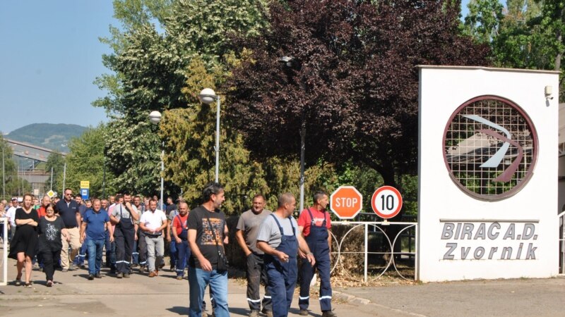 Protest radnika u Zvorniku zbog prodaje javnih dugovanja fabrike 'Birač'