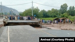 تصویر آرشیف : جاری شدن سیلاب در شرق افغانستان 