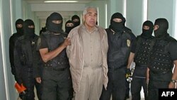 Рафаел Каро Кинтеро след арест през 2005 г.