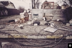 Разрушенный блокпост в Буче, на котором стояли российские солдаты