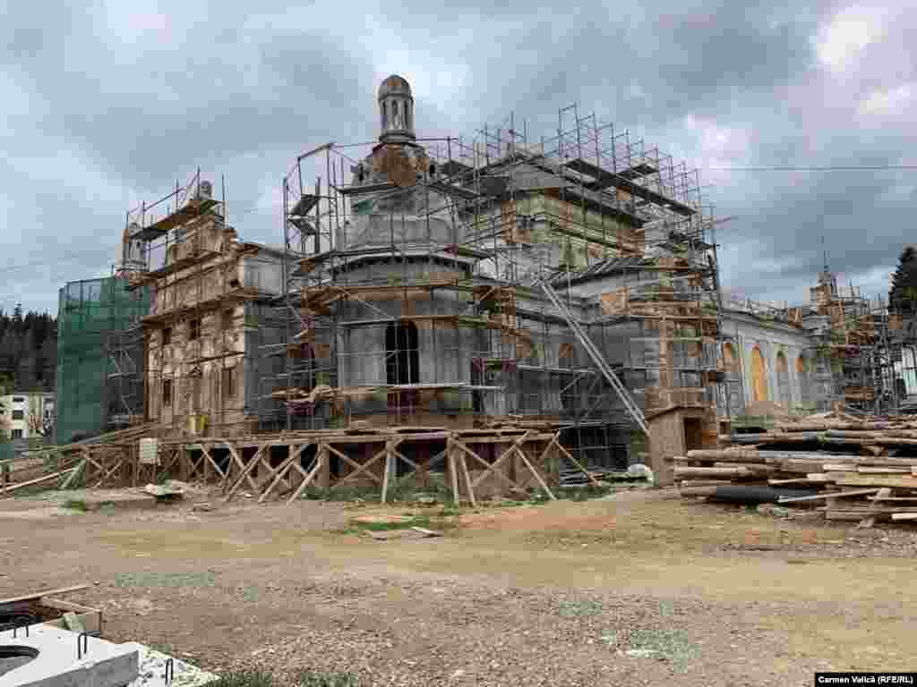 Cazinoul în procesul de restaurare.