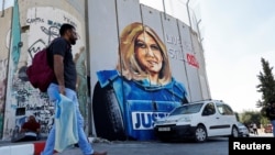 دو خبرنگار فلسطینی در حالی زخمی شده‌اند که اسرائیل یک سال پس از کشته‌شدن شیرین ابوعاقله، از کشتن «غیرعمد» او پوزش خواست