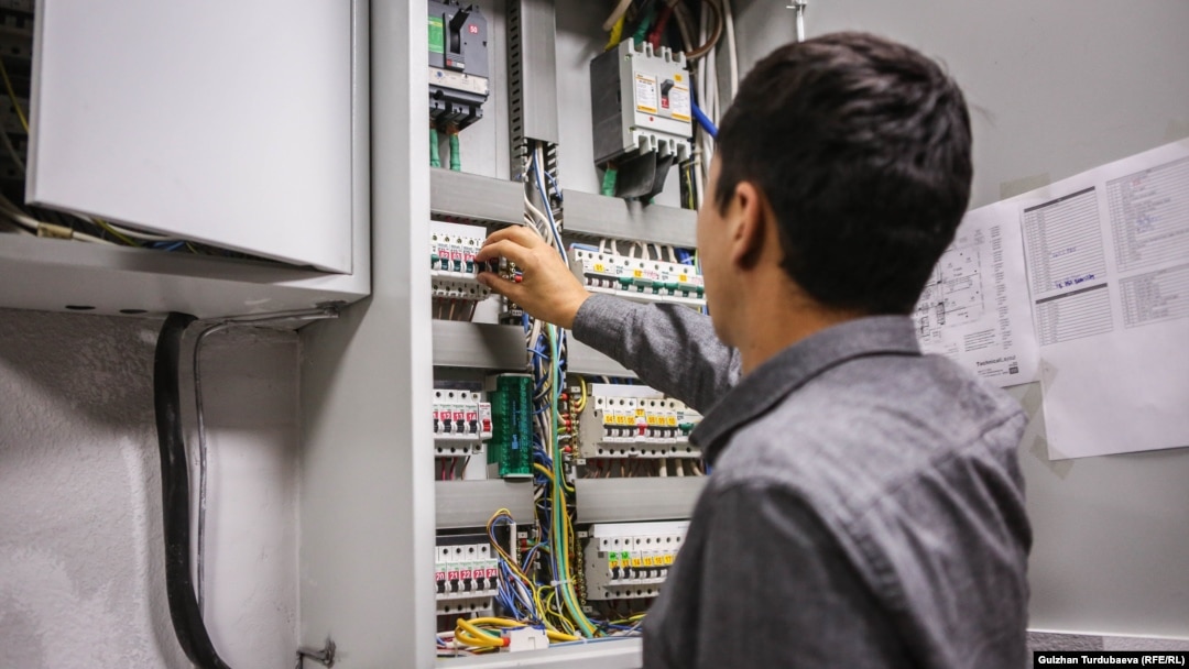 Екатерина Варнава порнода жалаңаш