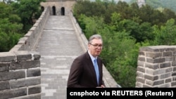 Predsednik Srbije Aleksandar Vučić tokom posjete Kineskom zidu u blizini Pekinga, 24. maj 2026.
