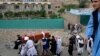 تشییع جنازه یکی از کشته‌شدگان انفجار روز چهارشنبه در کابل