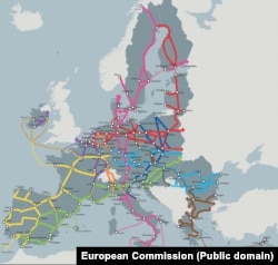 „Autostrada Ploiești Brașov este pe coridorul TEN-T Comprehensive, normal că poate beneficia de fonduri europene”, spune Asociația Pro Infrastructura.