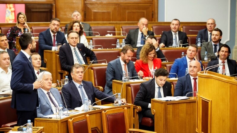Nova većina ili izbori u Crnoj Gori, poslije pada Abazovićeve Vlade
