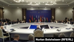 Заседание Евразийского межправительственного совета в Чолпон-Ате. 26 августа 2022 года.
