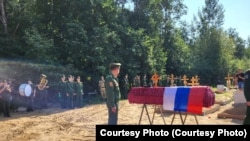 Похороны солдата, убитого в Украине. Российская Федерация. Иллюстративное фото