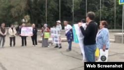 Митинг против политических преследований в Алматы. 21 августа 2022 года. Скриншот видео